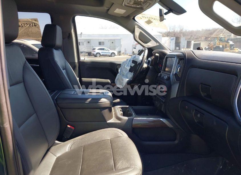 Photo 5 of 2021 Chevrolet Silverado 1500 4WD STANDARD BED RST (VIN 1GCUYEEL3MZ212306)