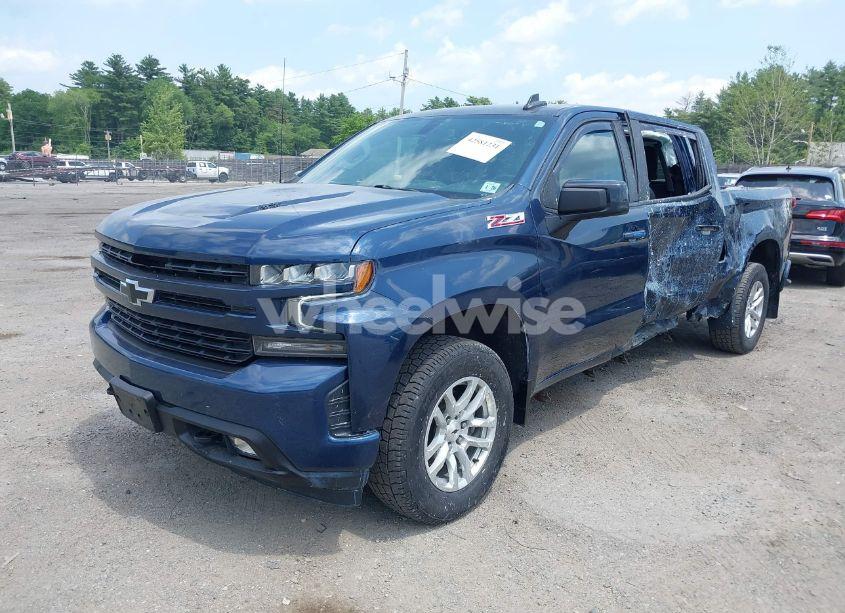 Photo 2 of 2021 Chevrolet Silverado 1500 4WD STANDARD BED RST (VIN 1GCUYEEL4MZ427838)
