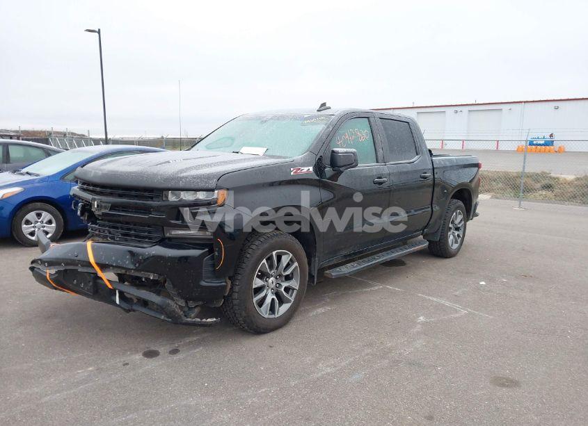 Photo 2 of 2020 Chevrolet Silverado 1500 (VIN 1GCUYEEL5LZ193627)