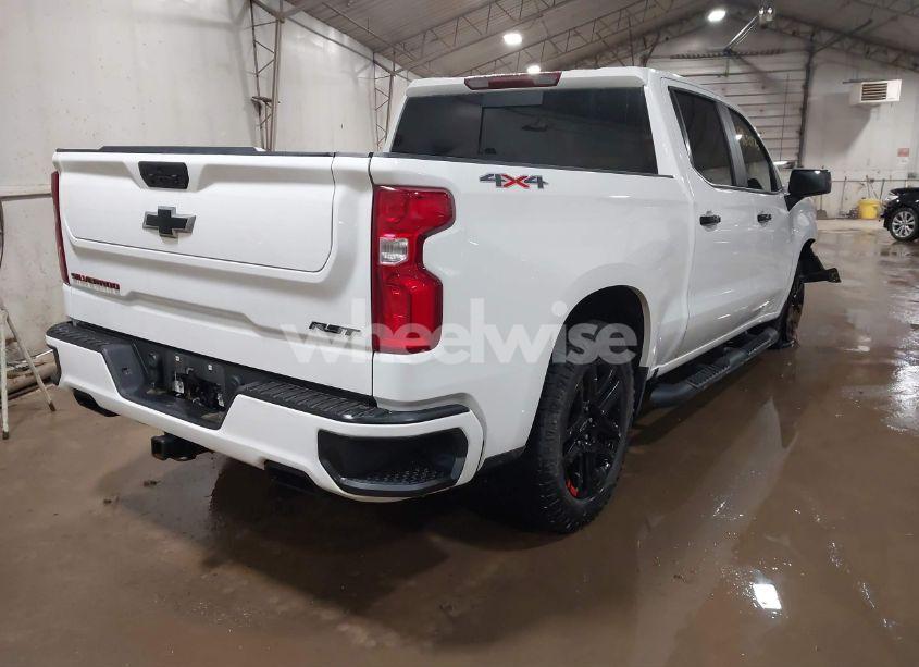 Photo 4 of 2022 Chevrolet Silverado 1500 LTD 4WD SHORT BED RST (VIN 1GCUYEEL9NZ140464)