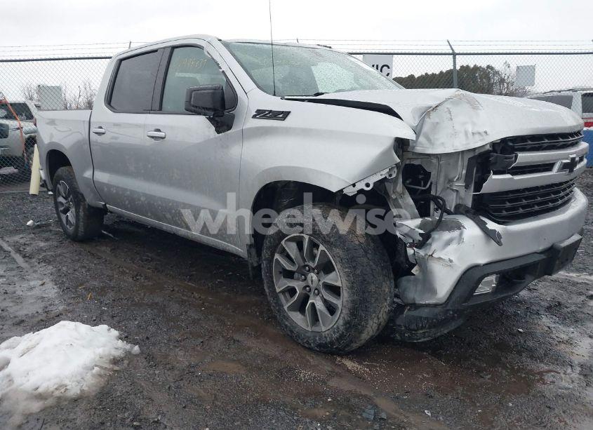 2022 Chevrolet Silverado 1500 LTD 4WD SHORT BED RST (VIN 1GCUYEEL9NZ237826) main photo