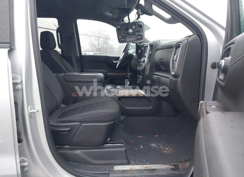 Photo 5 of 2022 Chevrolet Silverado 1500 LTD 4WD SHORT BED RST (VIN 1GCUYEEL9NZ237826)