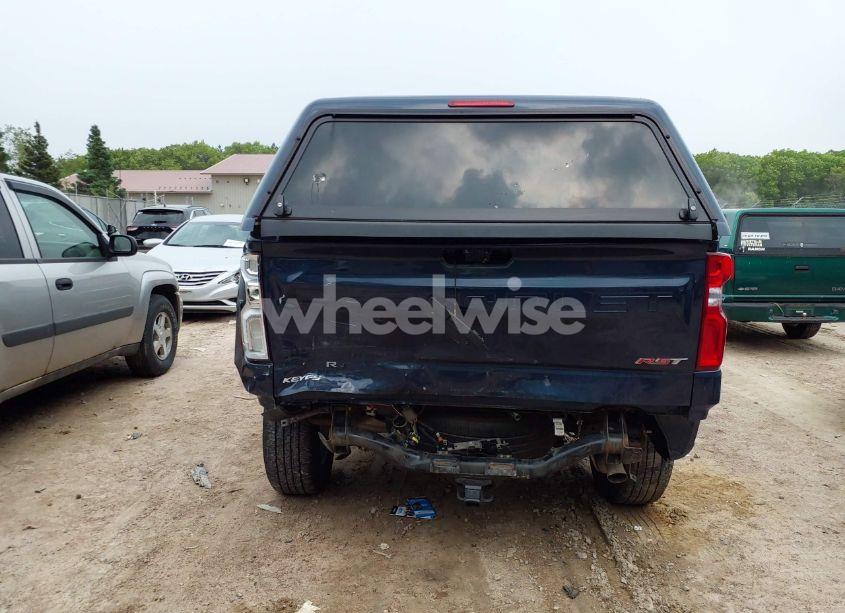 Photo 16 of 2021 Chevrolet Silverado 1500 4WD SHORT BED RST (VIN 1GCUYEET1MZ355223)