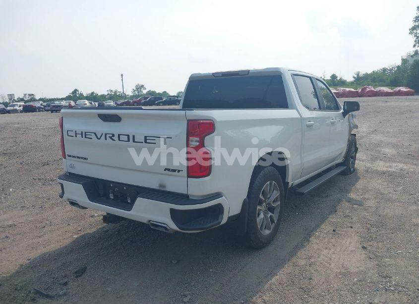 Photo 4 of 2020 Chevrolet Silverado 1500 4WD SHORT BED RST/4WD STANDARD BED RST (VIN 1GCUYEET7LZ377385)