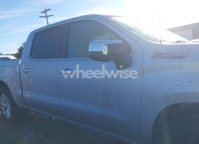 Photo 13 of 2021 Chevrolet Silverado 1500 4WD SHORT BED LTZ (VIN 1GCUYGED1MZ169475)