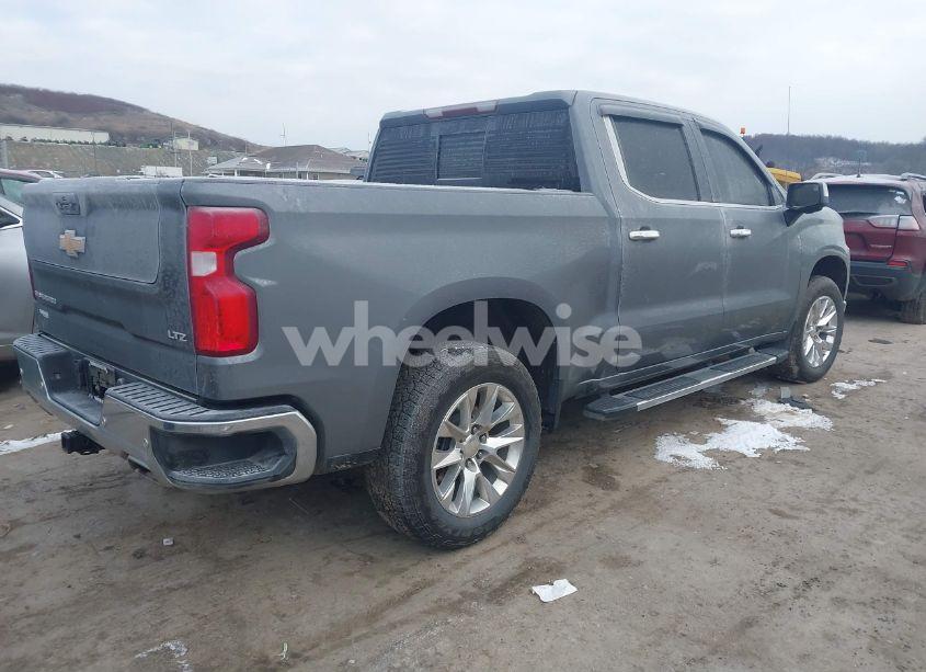 Photo 4 of 2022 Chevrolet Silverado 1500 LTD 4WD SHORT BED LTZ (VIN 1GCUYGED2NZ208494)