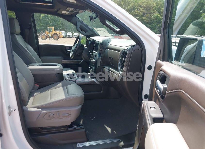 Photo 5 of 2021 Chevrolet Silverado 1500 4WD SHORT BED LTZ (VIN 1GCUYGED4MZ315111)