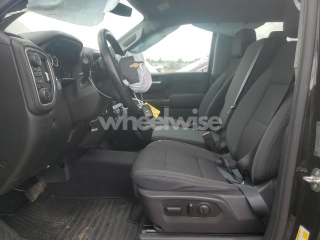 Photo 7 of 2019 CHEVROLET SILVERADO K1500 LT (VIN 1GCUYGEDXKZ185705)