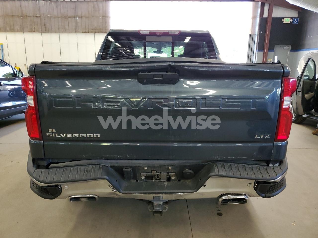 Photo 6 of 2021 CHEVROLET SILVERADO K1500 LTZ (VIN 1GCUYGEDXMZ166218)