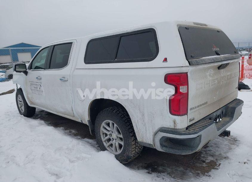 Photo 3 of 2019 Chevrolet Silverado 1500 LTZ (VIN 1GCUYGEL5KZ114967)
