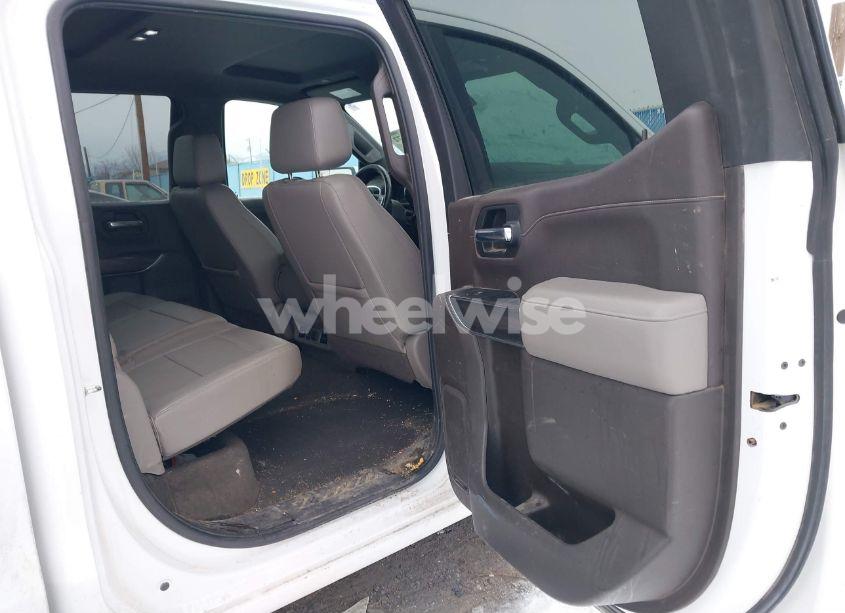 Photo 8 of 2019 Chevrolet Silverado 1500 LTZ (VIN 1GCUYGEL5KZ114967)