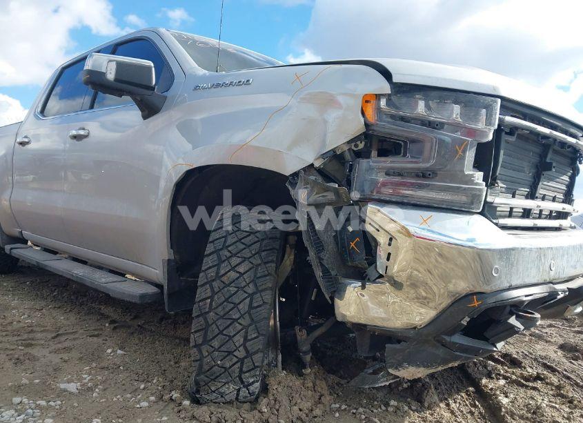 Photo 18 of 2019 Chevrolet Silverado 1500 LTZ (VIN 1GCUYGELXKZ154980)
