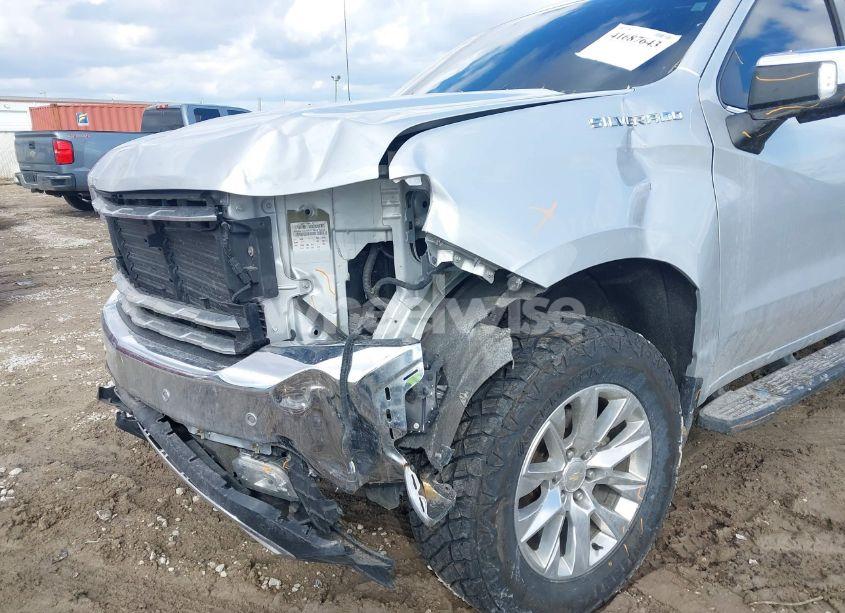 Photo 6 of 2019 Chevrolet Silverado 1500 LTZ (VIN 1GCUYGELXKZ154980)