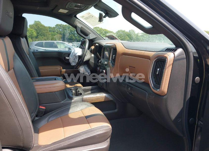 Photo 5 of 2019 Chevrolet Silverado 1500 HIGH COUNTRY (VIN 1GCUYHEL1KZ302309)