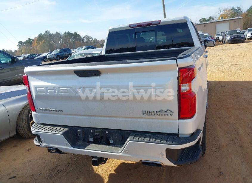 Photo 16 of 2020 Chevrolet Silverado 1500 (VIN 1GCUYHEL2LZ245457)