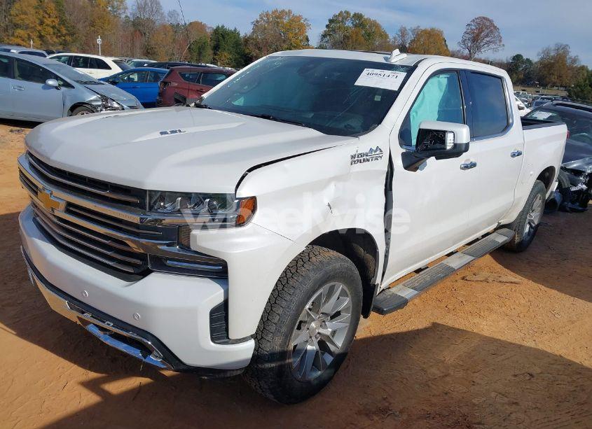 Photo 2 of 2020 Chevrolet Silverado 1500 (VIN 1GCUYHEL2LZ245457)