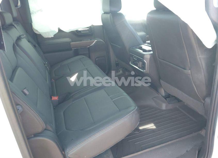 Photo 8 of 2020 Chevrolet Silverado 1500 (VIN 1GCUYHEL2LZ245457)