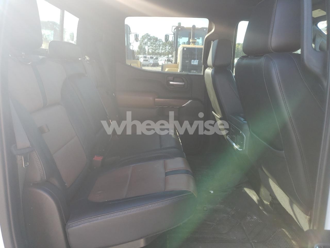 Photo 10 of 2019 CHEVROLET SILVERADO K1500 HIGH COUNTRY (VIN 1GCUYHEL5KZ230286)