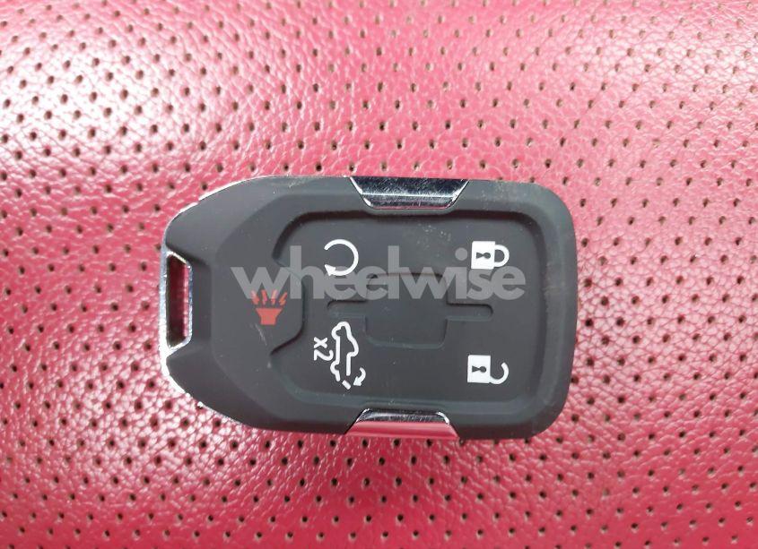 Photo 11 of 2019 Chevrolet Silverado 1500 HIGH COUNTRY (VIN 1GCUYHEL5KZ264423)