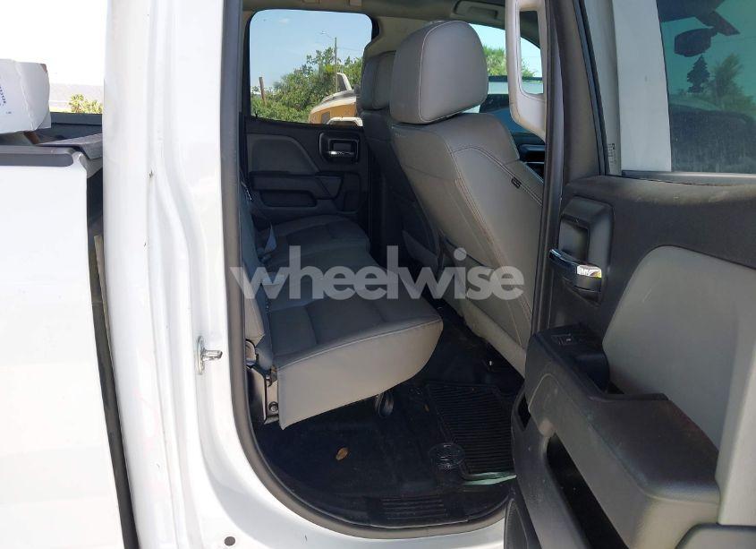 Photo 8 of 2017 Chevrolet Silverado 1500 WT (VIN 1GCVKNEC0HZ326923)