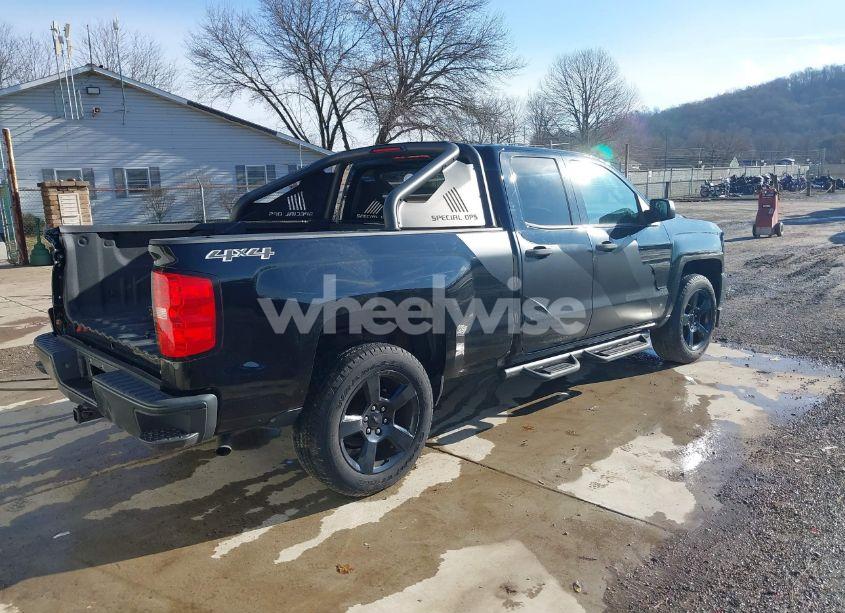 Photo 4 of 2018 Chevrolet Silverado 1500 WT (VIN 1GCVKNEC1JZ228697)