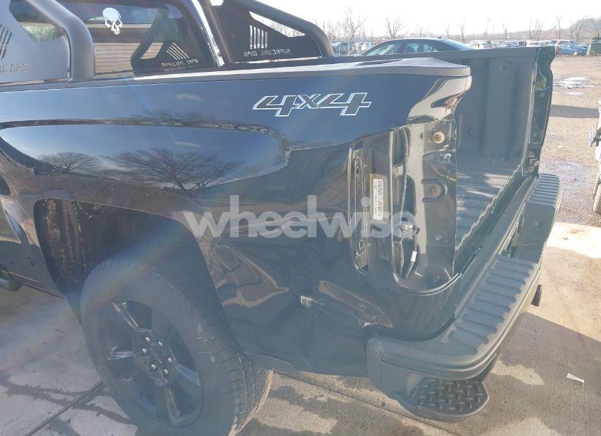 Photo 6 of 2018 Chevrolet Silverado 1500 WT (VIN 1GCVKNEC1JZ228697)