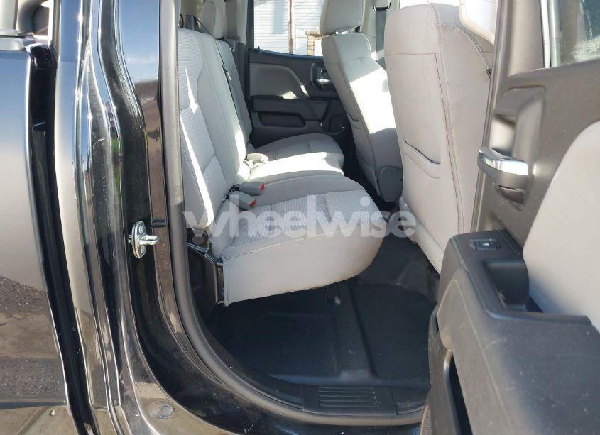 Photo 8 of 2018 Chevrolet Silverado 1500 WT (VIN 1GCVKNEC1JZ228697)