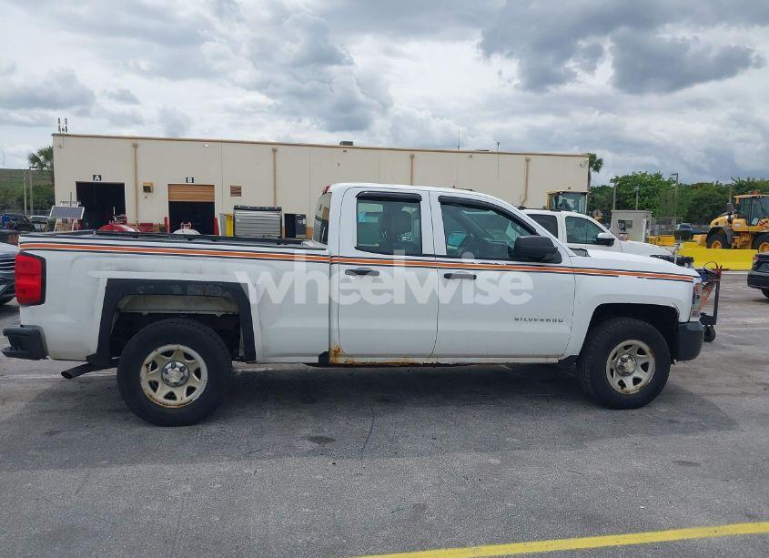 Photo 13 of 2016 Chevrolet Silverado 1500 WT (VIN 1GCVKNEC2GZ217023)