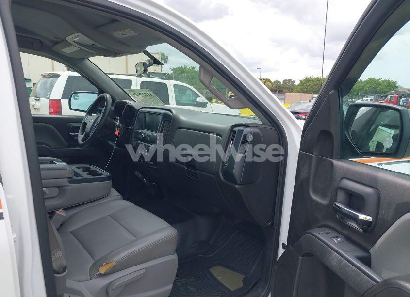 Photo 5 of 2016 Chevrolet Silverado 1500 WT (VIN 1GCVKNEC2GZ217023)