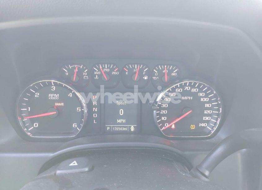 Photo 7 of 2017 Chevrolet Silverado 1500 WT (VIN 1GCVKNEC2HZ208923)