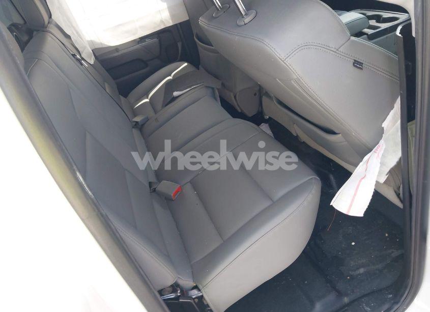 Photo 8 of 2018 Chevrolet Silverado 1500 WT (VIN 1GCVKNEC2JZ197105)