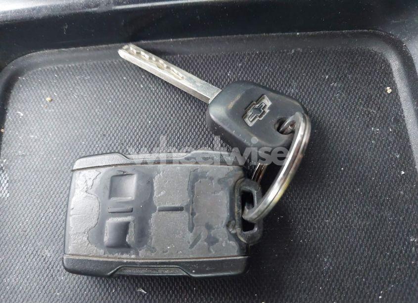 Photo 11 of 2017 Chevrolet Silverado 1500 WT (VIN 1GCVKNEC3HZ266524)