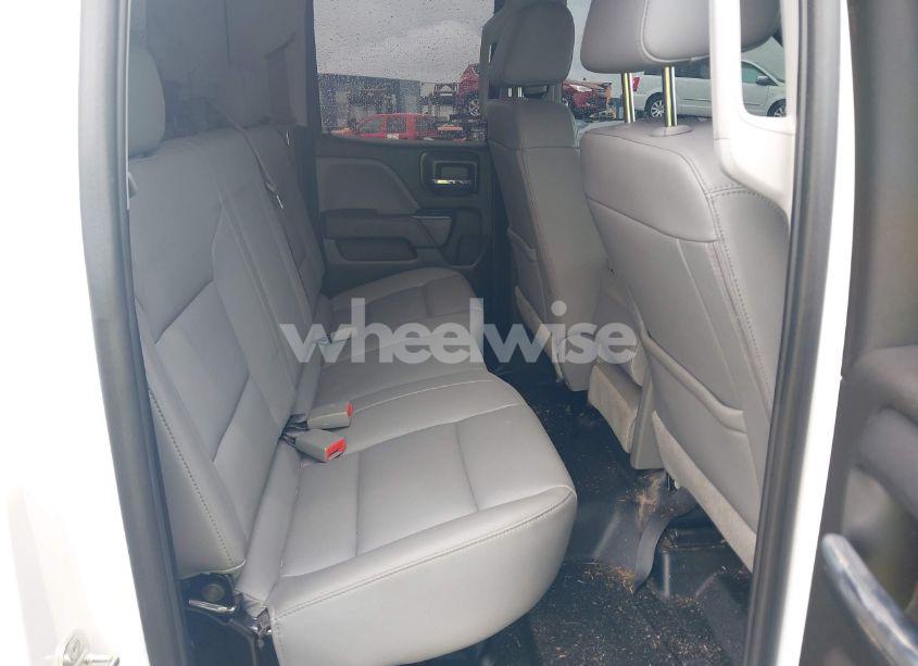 Photo 8 of 2018 Chevrolet Silverado 1500 WT (VIN 1GCVKNEC3JZ328185)