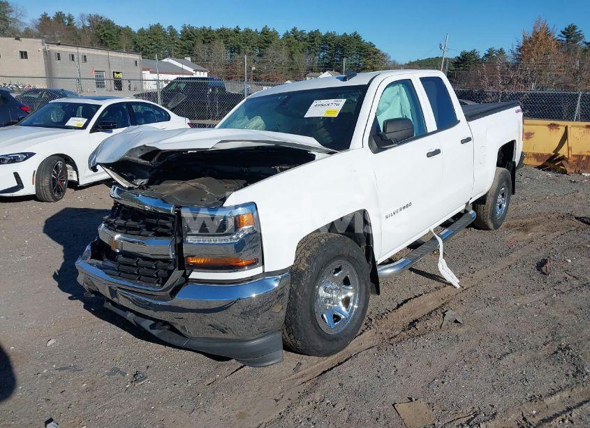 Photo 2 of 2017 Chevrolet Silverado 1500 LS (VIN 1GCVKNEC4HZ137000)