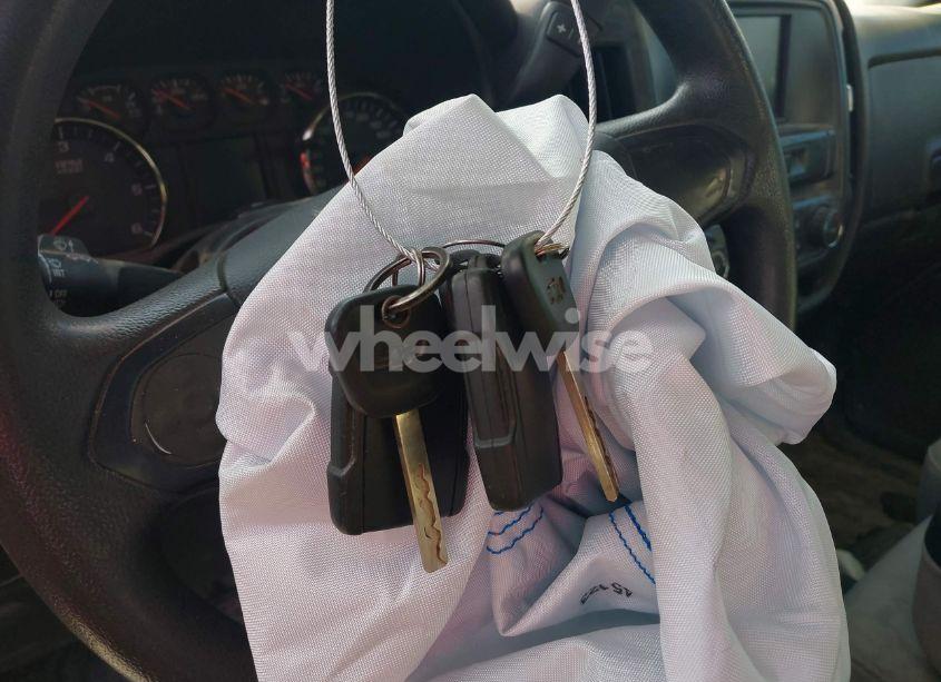 Photo 11 of 2017 Chevrolet Silverado 1500 WT (VIN 1GCVKNEC6HZ335156)