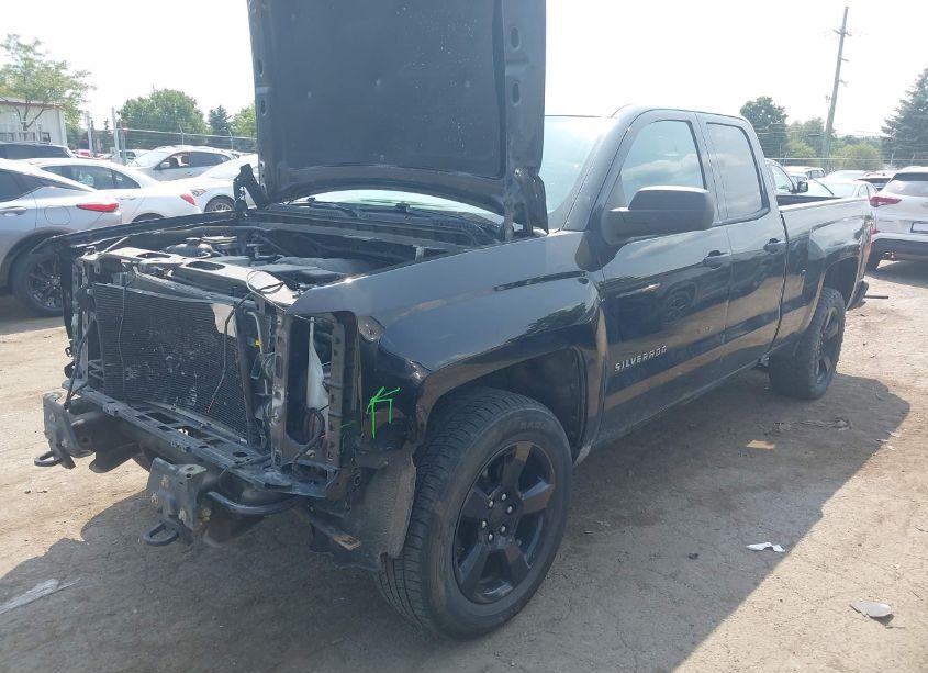 Photo 2 of 2018 Chevrolet Silverado 1500 WT (VIN 1GCVKNEC6JZ380426)