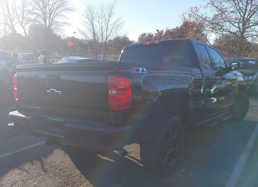 Photo 4 of 2018 Chevrolet Silverado 1500 WT (VIN 1GCVKNEC7JZ359035)