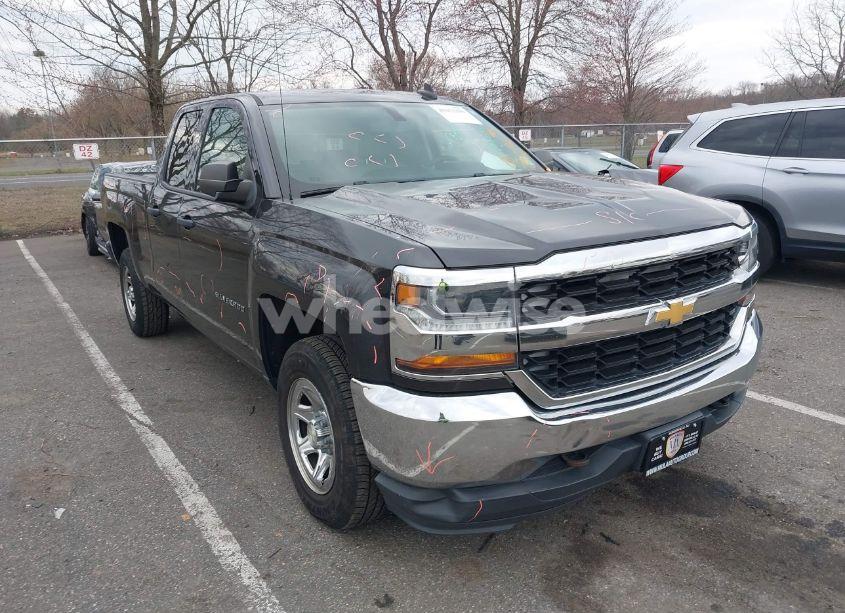 2016 Chevrolet Silverado 1500 LS (VIN 1GCVKNEC8GZ303601) main photo