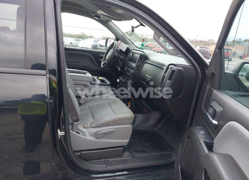 Photo 5 of 2017 Chevrolet Silverado 1500 WT (VIN 1GCVKNEC8HZ315460)