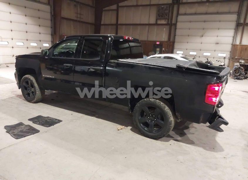 Photo 3 of 2016 Chevrolet Silverado 1500 WT (VIN 1GCVKNEC9GZ293919)