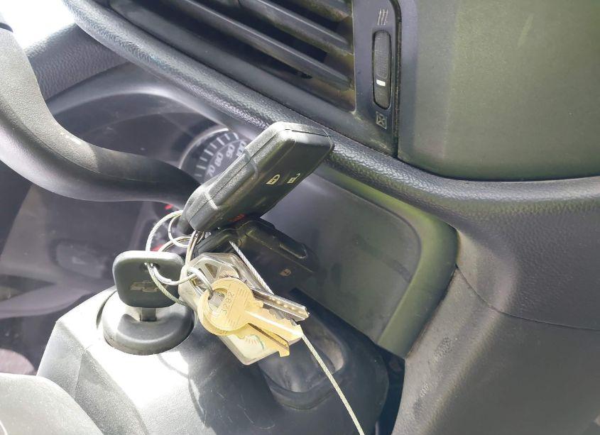 Photo 11 of 2017 Chevrolet Silverado 1500 WT (VIN 1GCVKNECXHZ372825)