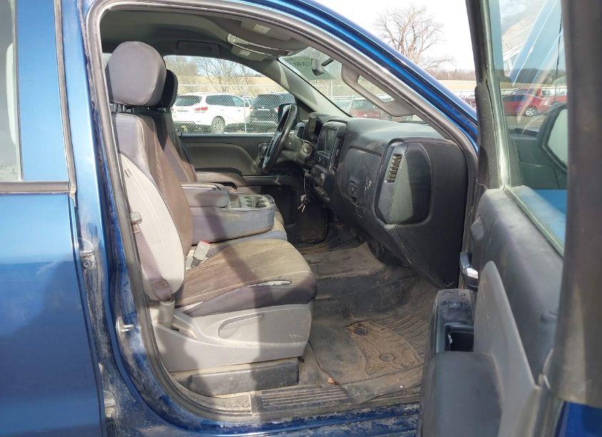 Photo 5 of 2017 Chevrolet Silverado 1500 WT (VIN 1GCVKNECXHZ372825)