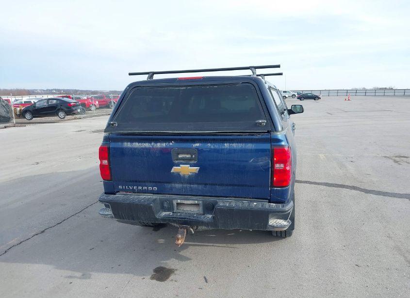 Photo 6 of 2017 Chevrolet Silverado 1500 WT (VIN 1GCVKNECXHZ372825)