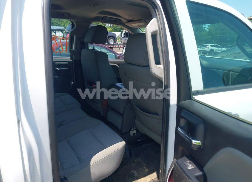 Photo 8 of 2018 Chevrolet Silverado 1500 WT (VIN 1GCVKNEH2JZ309980)