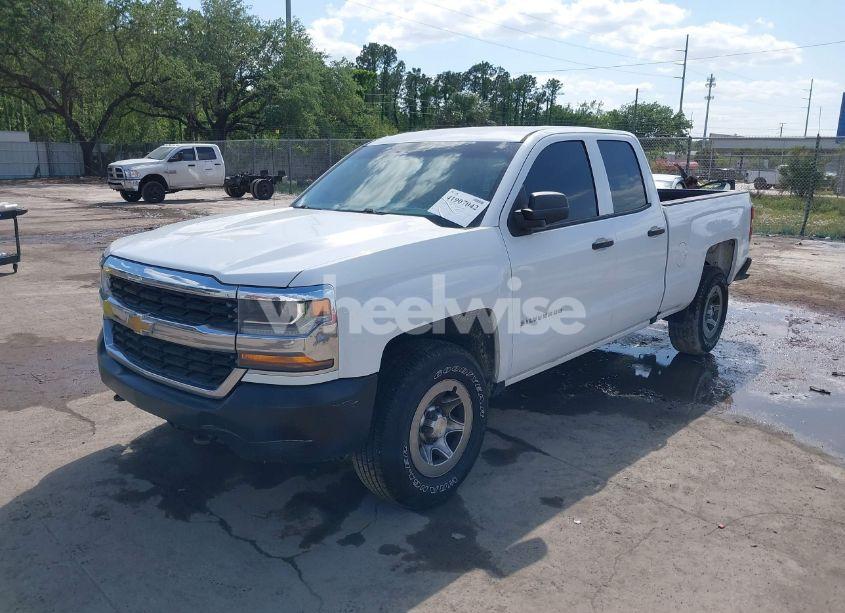 Photo 2 of 2017 Chevrolet Silverado 1500 WT (VIN 1GCVKNEH3HZ148341)