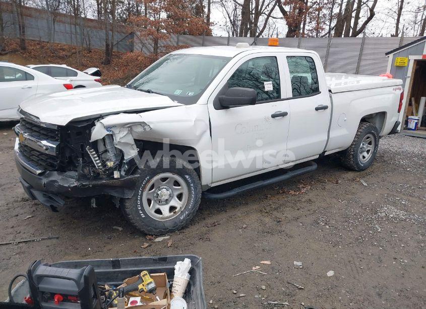 Photo 2 of 2017 Chevrolet Silverado 1500 WT (VIN 1GCVKNEH5HZ104664)