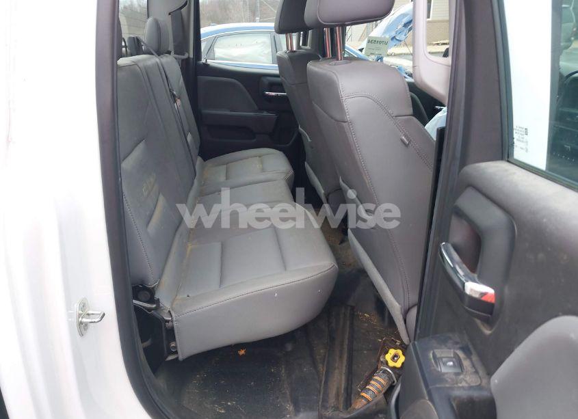 Photo 8 of 2017 Chevrolet Silverado 1500 WT (VIN 1GCVKNEH5HZ104664)