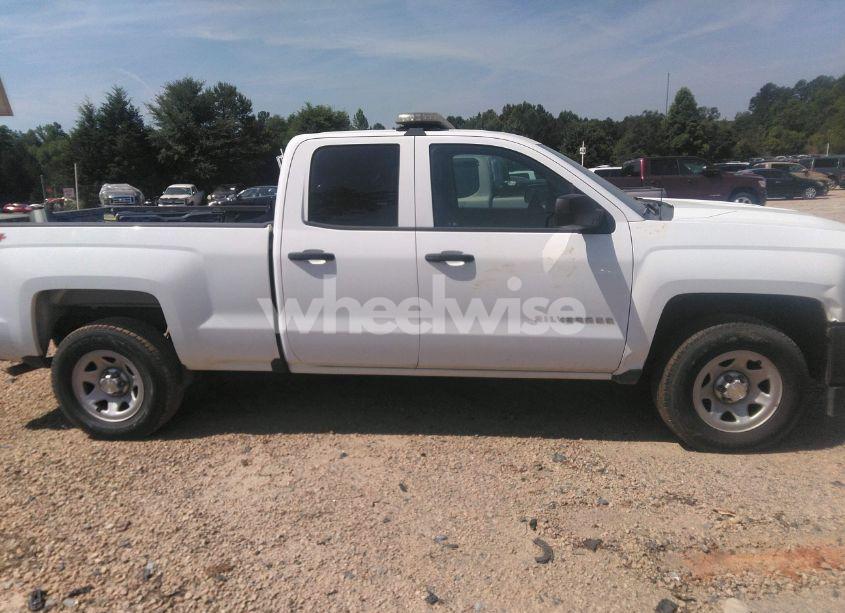 Photo 13 of 2017 Chevrolet Silverado 1500 WT (VIN 1GCVKNEH5HZ255472)