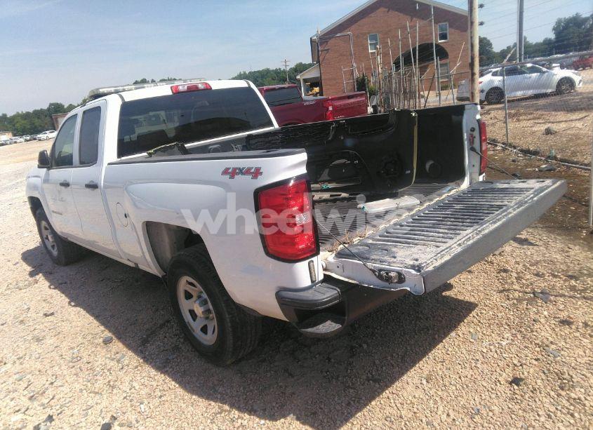 Photo 3 of 2017 Chevrolet Silverado 1500 WT (VIN 1GCVKNEH5HZ255472)