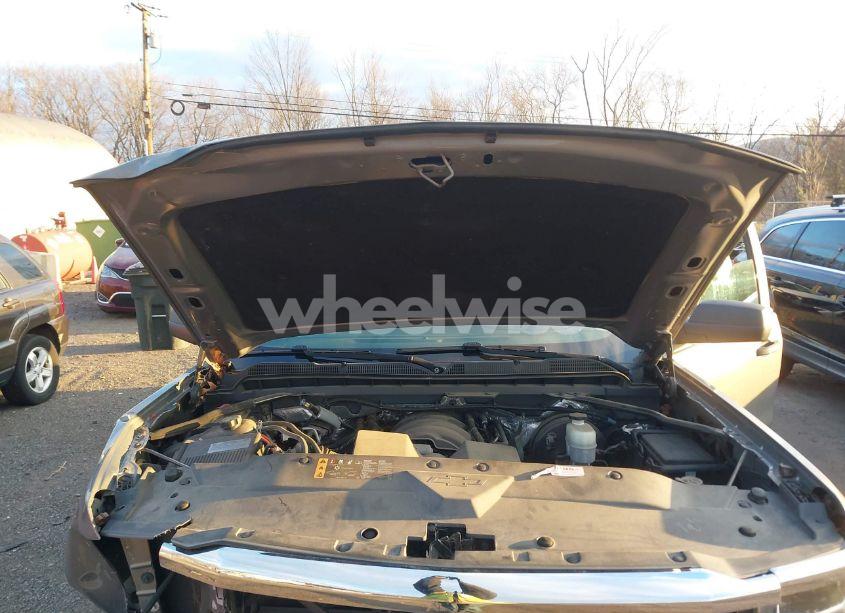 Photo 10 of 2017 Chevrolet Silverado 1500 WT (VIN 1GCVKNEH6HZ164324)